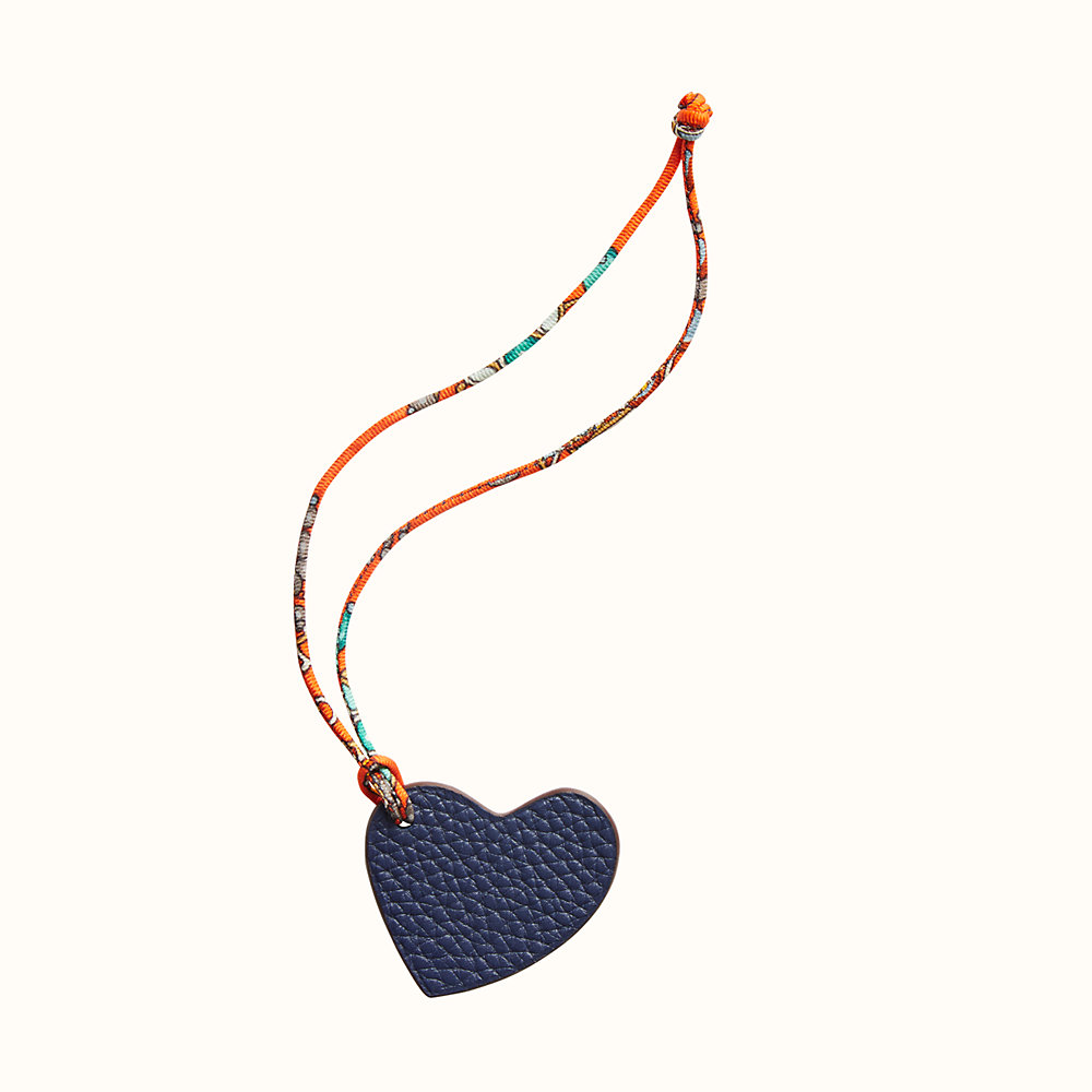 Hermes Heart charm - agropos.com.br